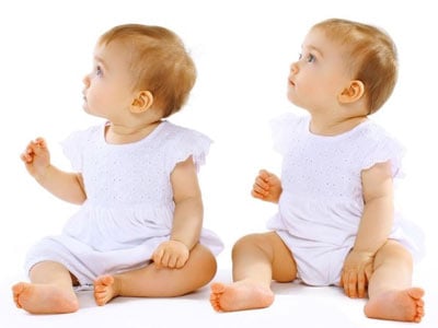 על הספה - כתבות ומאמרים - הדרכת הורים – גידול תאומים