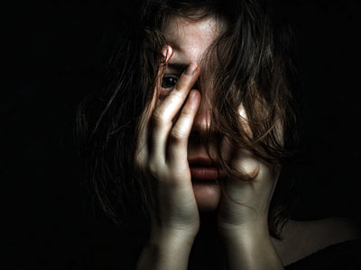 מהי דיסוציאציה ואיך זה קשור לטראומה מהי דיסוציאציה ואיך זה קשור לטראומה