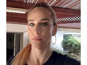 נורית קפלר סלוק-טיפול בהבעה ויצירה עמוד 4