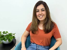 מורן אברגל-עובדת סוציאלית קלינית MSW - מטפלים בפוסט טראומה  רמת גן