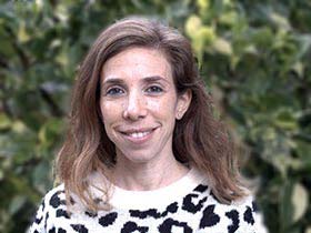 רותם שגיא-עובדת סוציאלית MSW ומתמחה בפסיכותרפיה - מטפלים בנושאי בריאות הנפש  כפר סבא